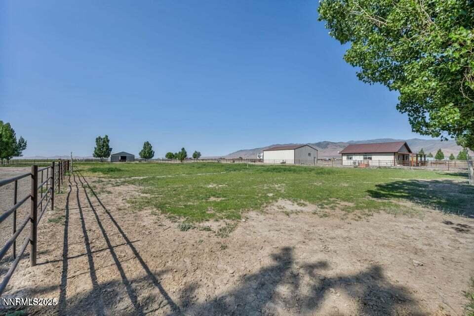 2505 Baines Road Winnemucca, NV 89445 - Photo 44 of 45 a view of a backyard
