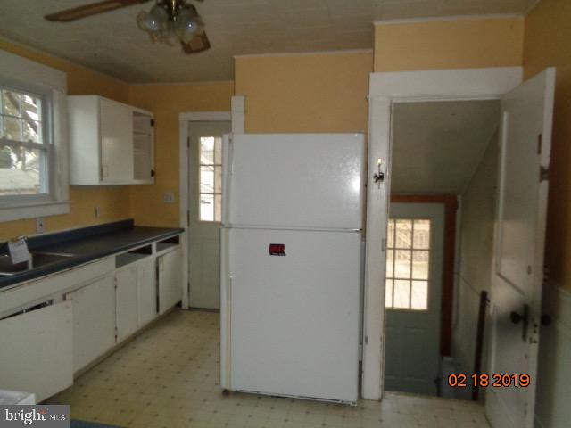 158 Princeton Road Audubon, NJ 08106 - Photo 9 of 19 Gallery Image 9