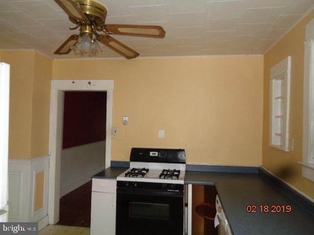 158 Princeton Road Audubon, NJ 08106 - Photo 10 of 19 Gallery Image 10
