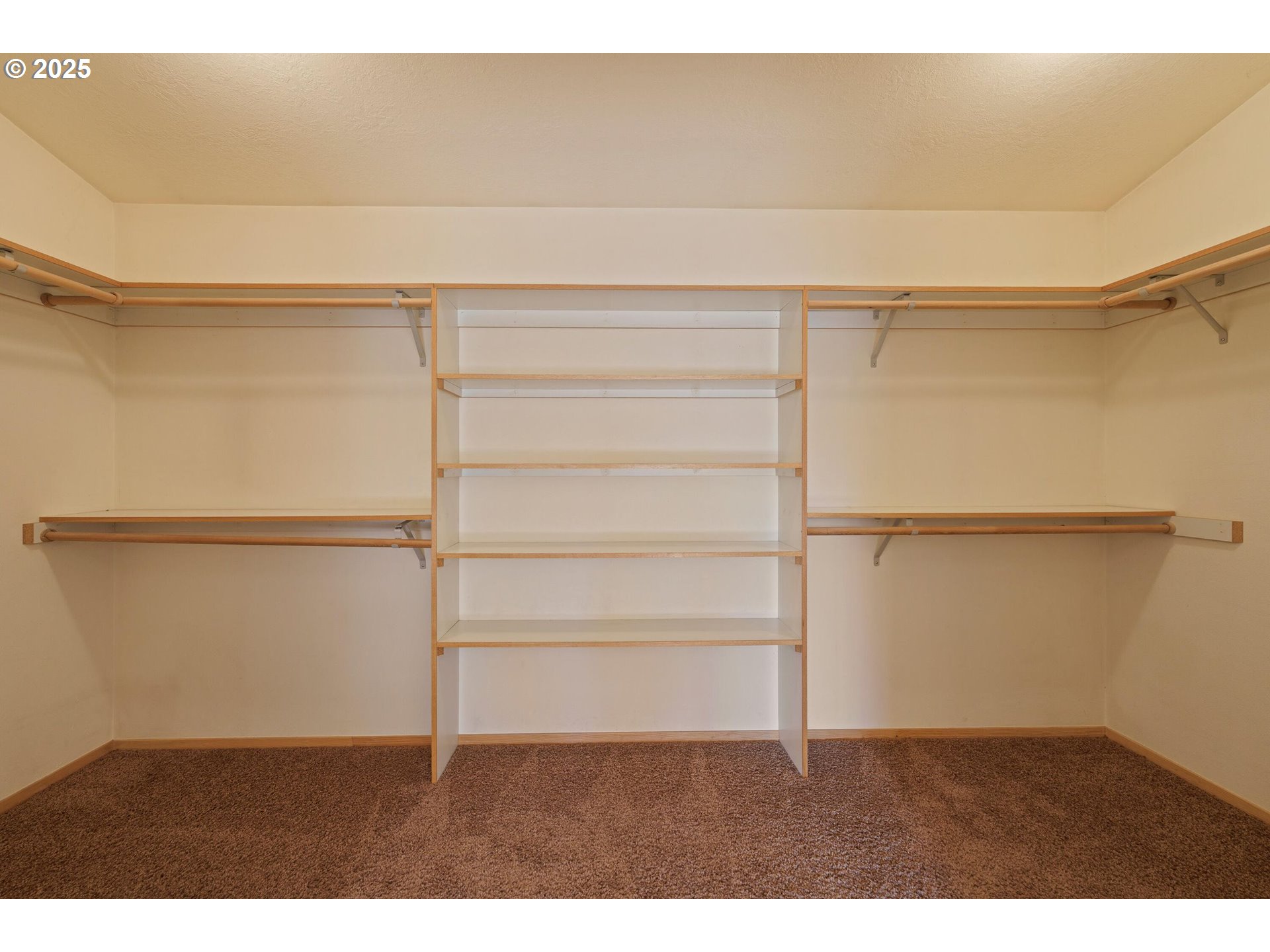 64520 Joe Neil Road Bend, OR 97701 - Photo 25 of 40 a view of an empty walk in closet
