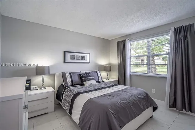 $2,000 | 1245 Southwest 46th Avenue, Unit 1211, Pompano Beach, FL 33069