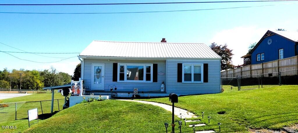 855 Goolsby Street Marion, VA 24354 - Photo 29 of 44 103451_78