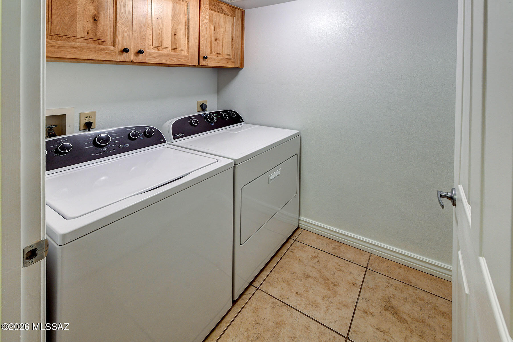5751 North Kolb Road, Unit 20104 Tucson, AZ 85750 - Photo 17 of 28 Laundry Room with Storage
