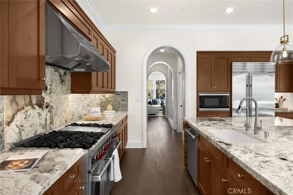 $3,780,000 | 77 Clifford, Irvine, CA 92618