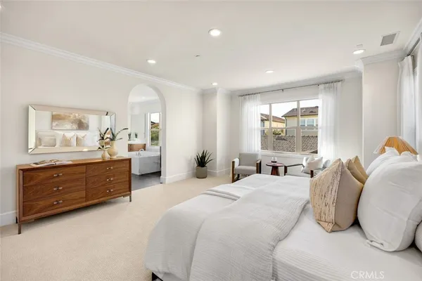 $3,780,000 | 77 Clifford, Irvine, CA 92618