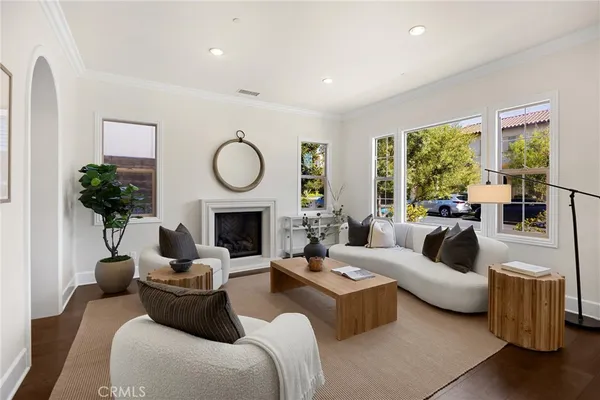 $3,780,000 | 77 Clifford, Irvine, CA 92618