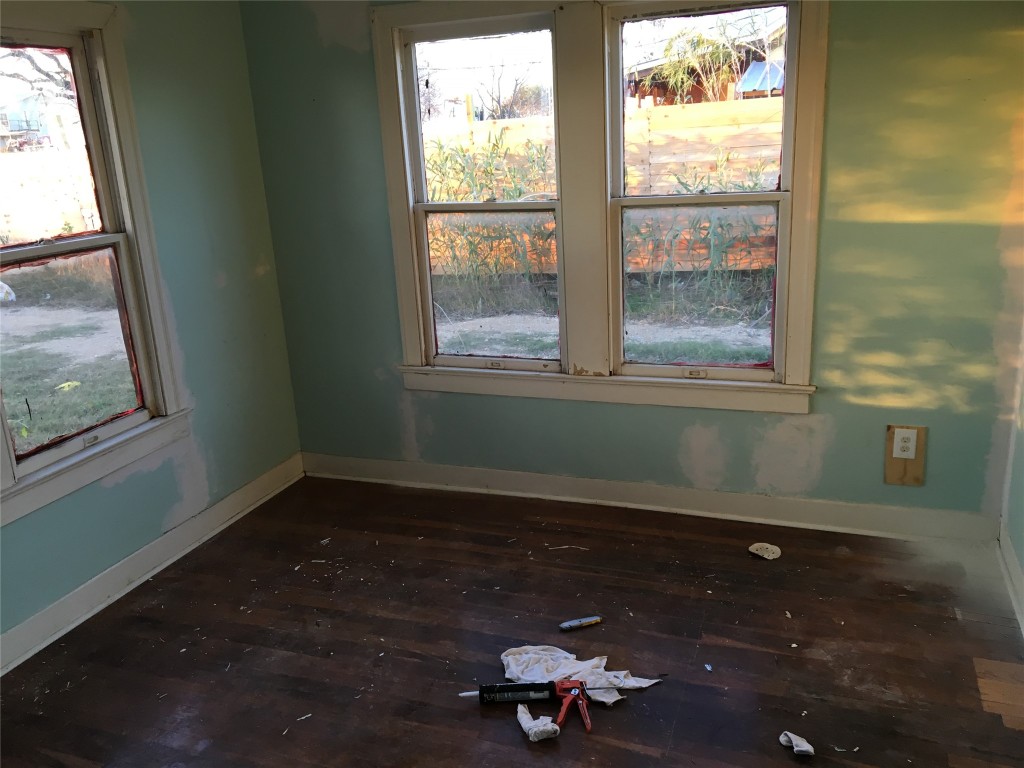 Undisclosed Address Niederwald, TX 78640 - Photo 4 of 10 a living room with hard wood floor