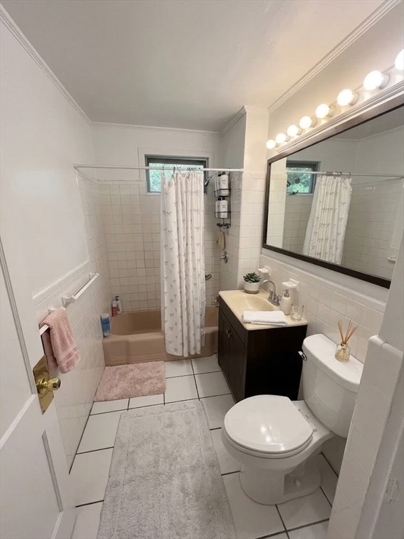 14 Hammondswood Road, Unit 2 Newton, MA 02467 - Photo 7 of 12