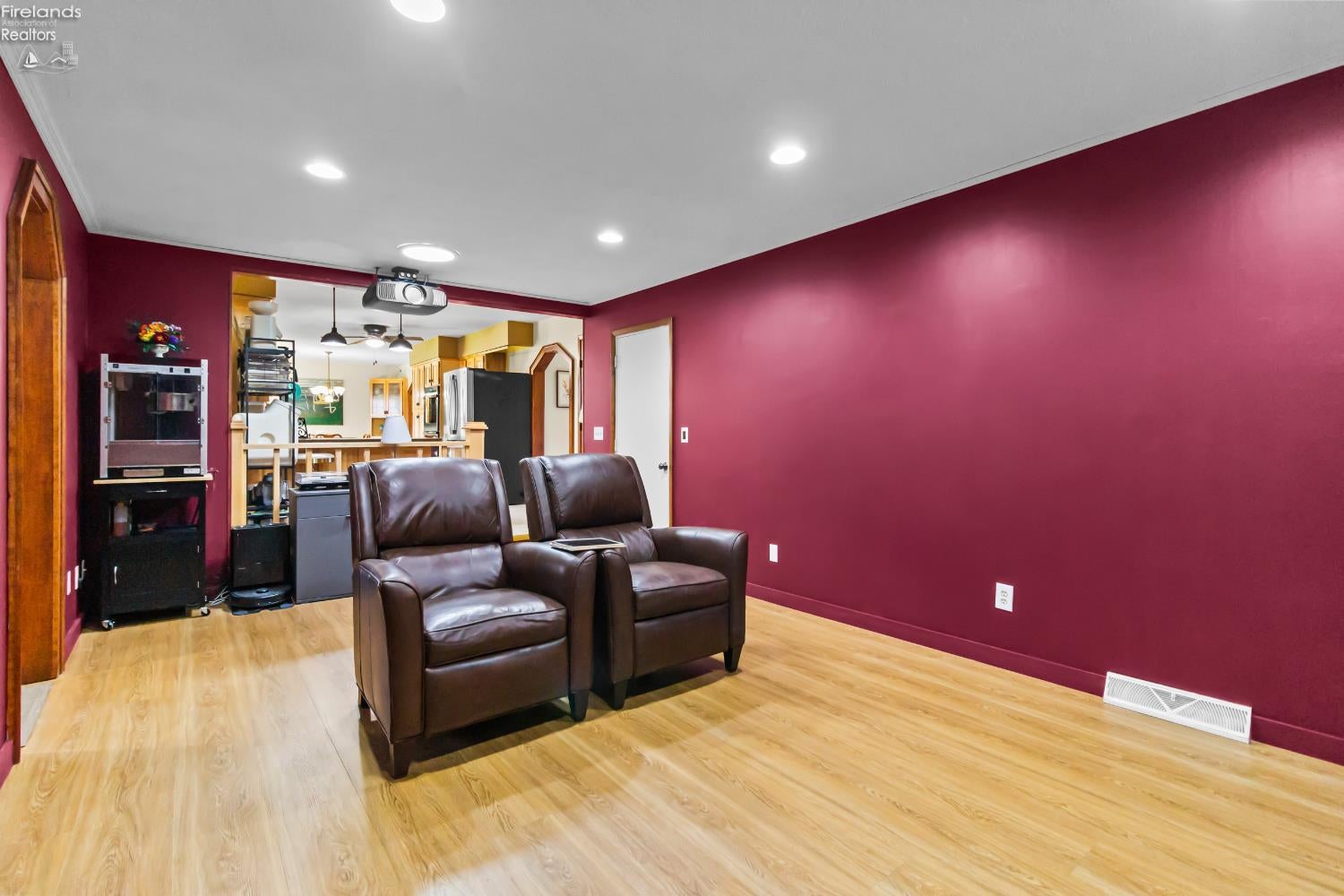 47568 Middle Ridge Road Amherst, OH 44001 - Photo 31 of 69 Gallery Image 31