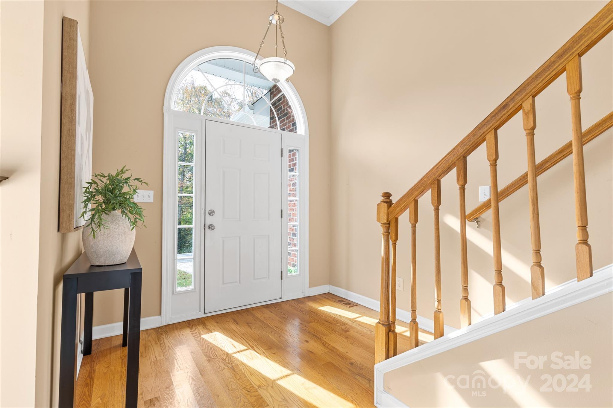 7189 Windy Pine Circle Denver, NC 28037 - Photo 9 of 34 a view of an entryway