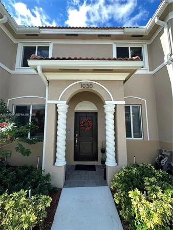 $2,375 | 1030 Southeast 23rd Terrace, Unit 1030, Homestead, FL 33035