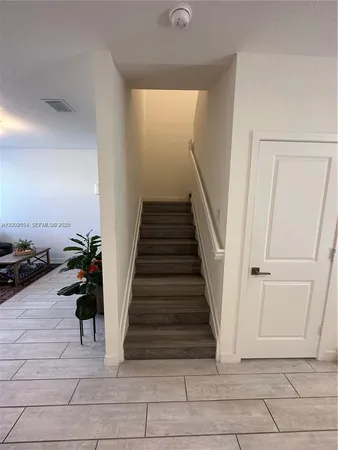 $2,375 | 1030 Southeast 23rd Terrace, Unit 1030, Homestead, FL 33035