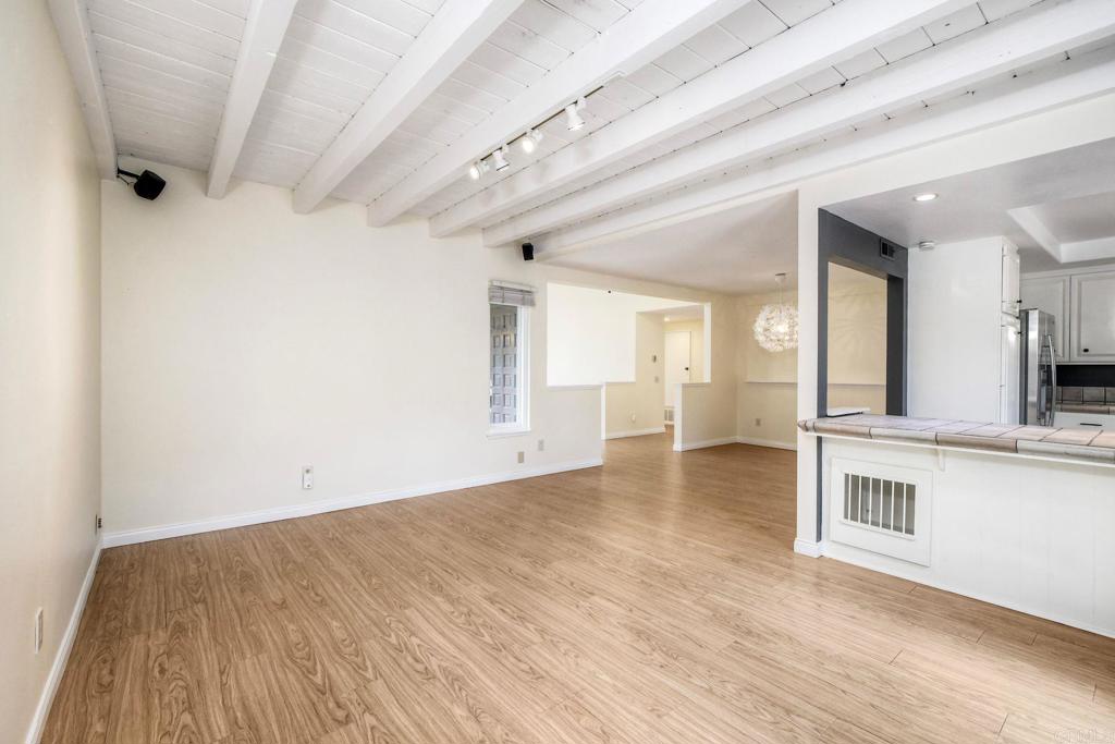 1729 Gascony Road Encinitas, CA 92024 - Photo 7 of 31