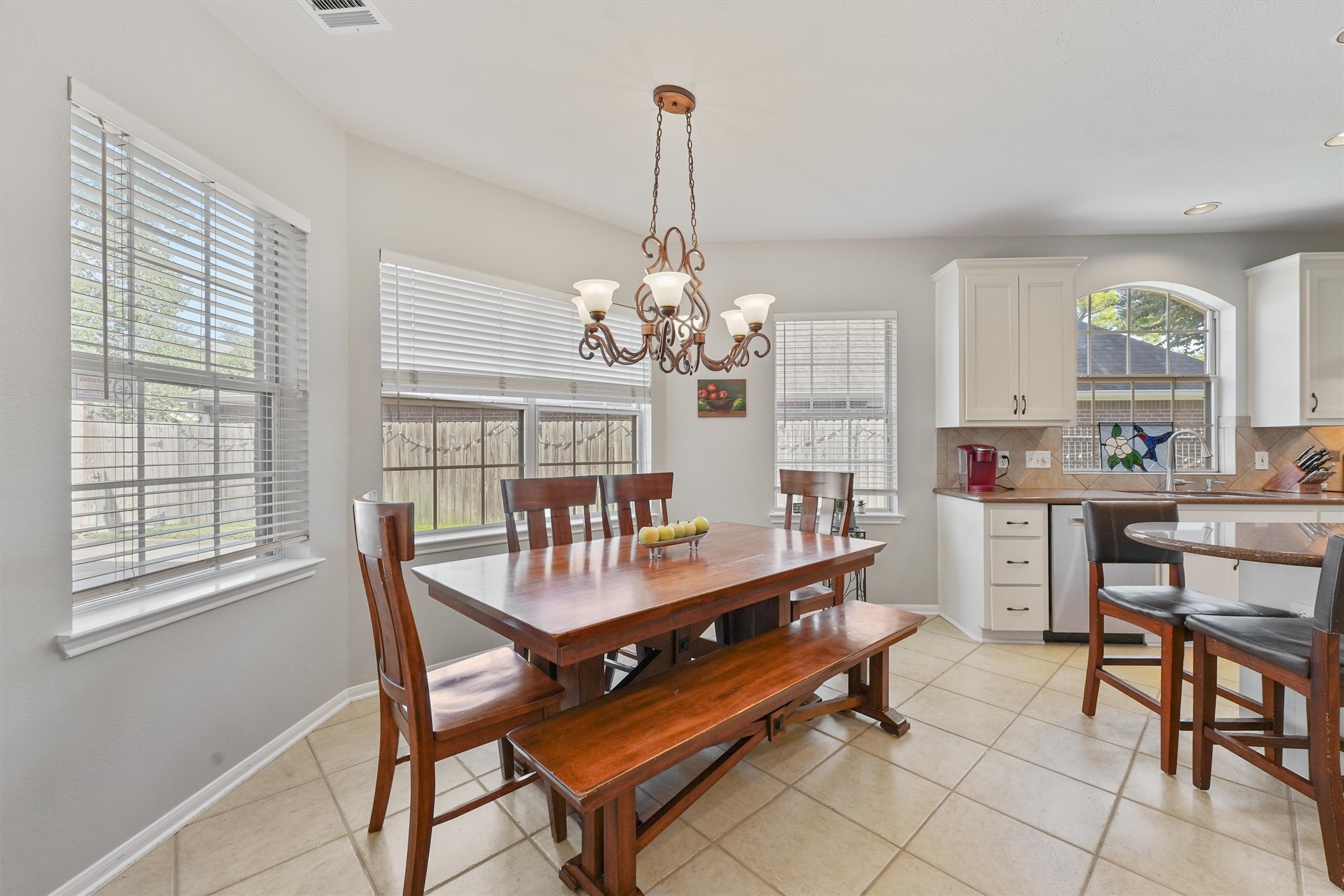 3006 Rothbury Drive Pearland, TX 77584 - Photo 9 of 28 Breakfast Nook