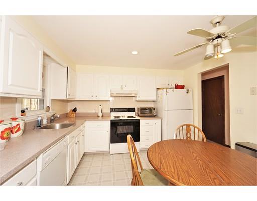 14 Thayer Heights Road Hopkinton, MA 01748 - Photo 3 of 30 Gallery Image 3