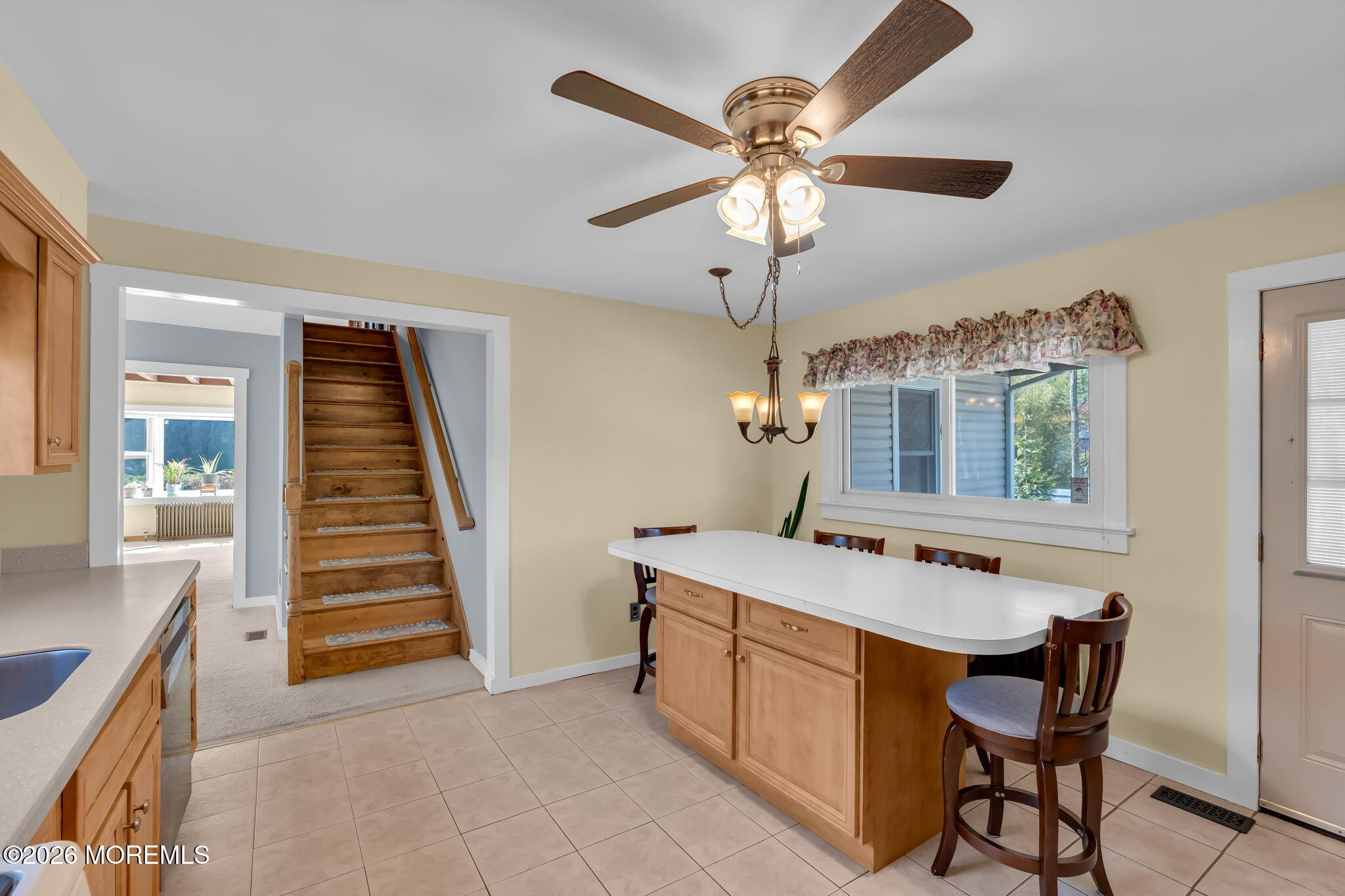 44 Asbury Road Farmingdale, NJ 07727 - Photo 20 of 77 kitchen island w seating