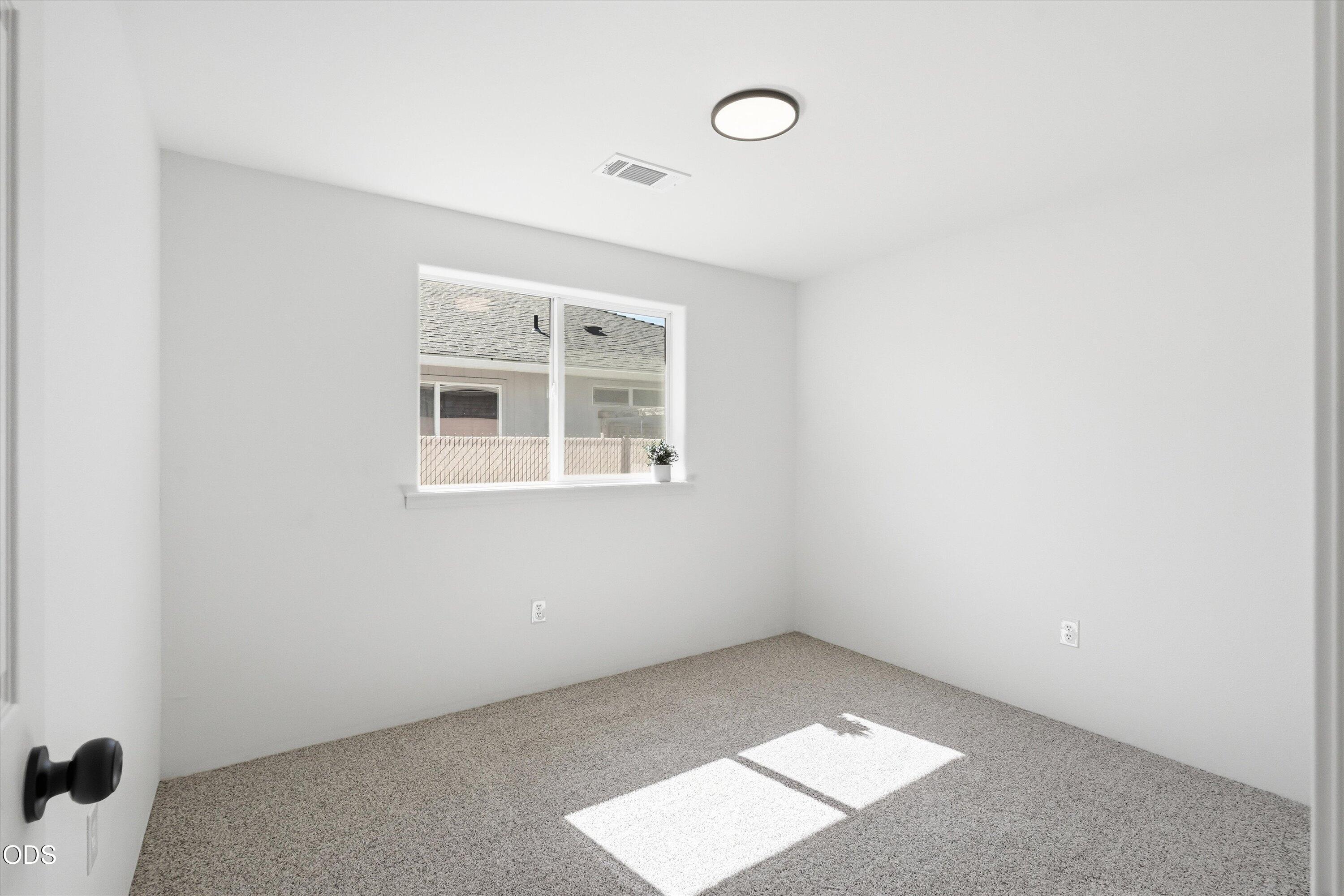 426 Crystal Drive Eagle Point, OR 97524 - Photo 24 of 30