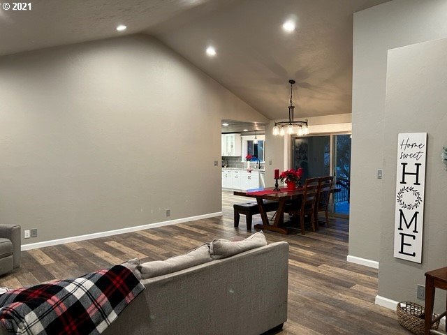 83490 Rattlesnake Road Dexter, OR 97431 - Photo 8 of 27 a living room with furniture and a piano