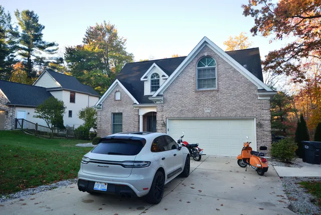 $479,000 | 4696 Forest Creek Drive, Kalamazoo, MI 49009