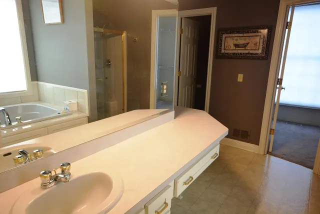 $479,000 | 4696 Forest Creek Drive, Kalamazoo, MI 49009