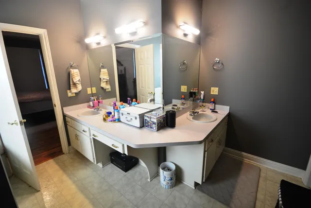 $479,000 | 4696 Forest Creek Drive, Kalamazoo, MI 49009