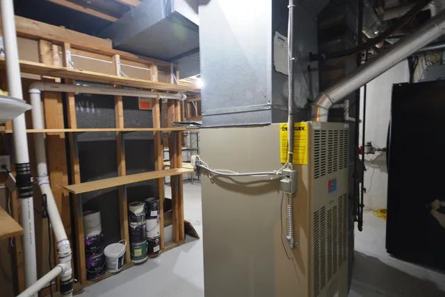 $479,000 | 4696 Forest Creek Drive, Kalamazoo, MI 49009