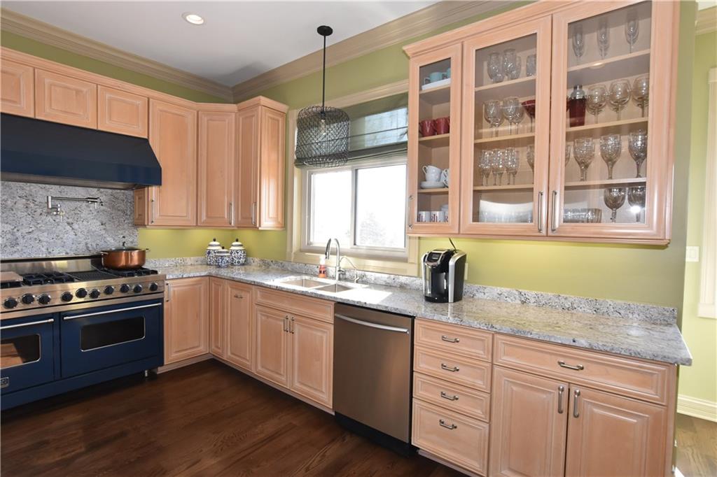9873 West Ridgeway Court Columbus, IN 47201 - Photo 11 of 45 Gallery Image 11
