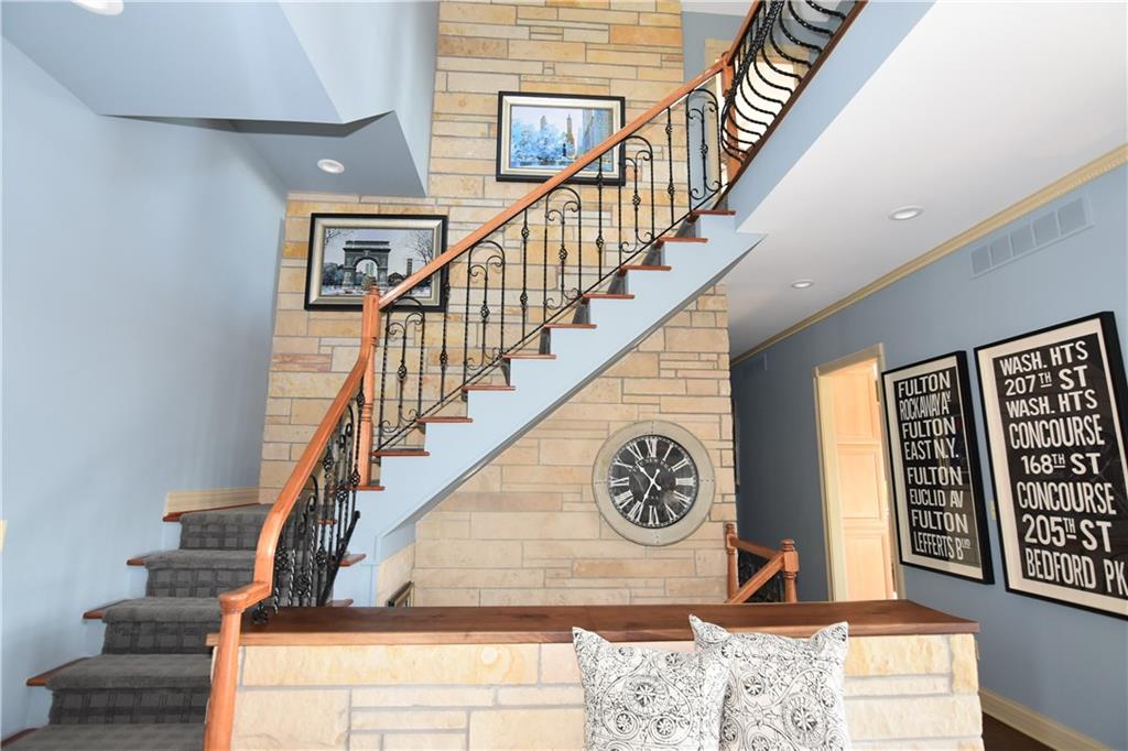 9873 West Ridgeway Court Columbus, IN 47201 - Photo 21 of 45 Gallery Image 21