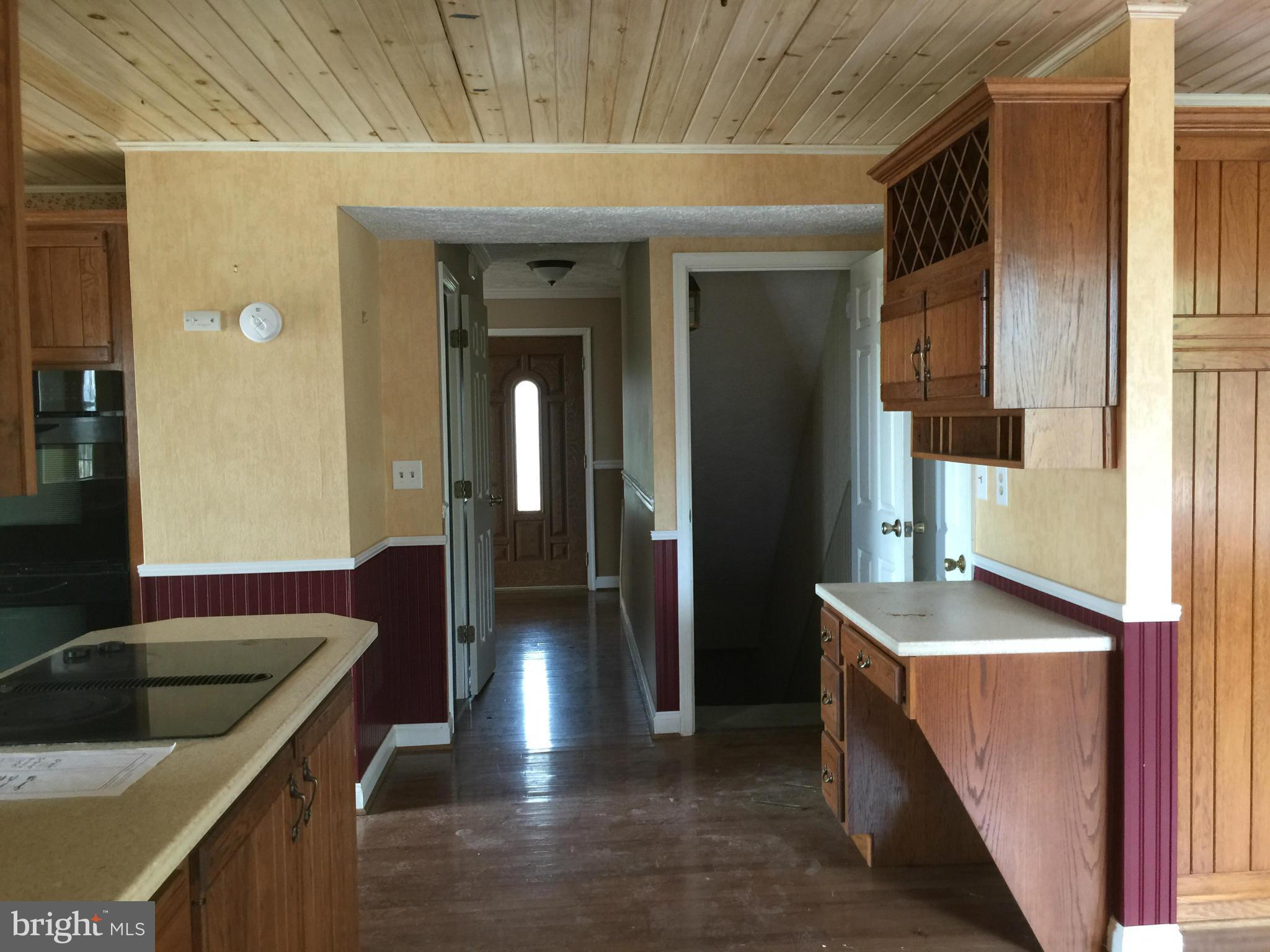 2725 Bird View Road Finksburg, MD 21048 - Photo 11 of 14 Kitchen