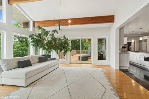 $4,700,000 | 13 Goose Lake Drive, Barrington Hills, IL 60010