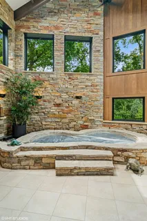 $4,700,000 | 13 Goose Lake Drive, Barrington Hills, IL 60010