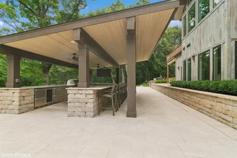 $4,700,000 | 13 Goose Lake Drive, Barrington Hills, IL 60010