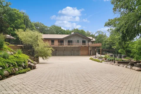 $4,700,000 | 13 Goose Lake Drive, Barrington Hills, IL 60010
