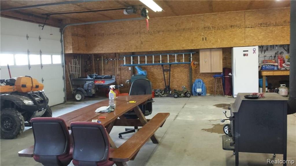 7131 Jorden Road Yale, MI 48097 - Photo 4 of 22 Gallery Image 4