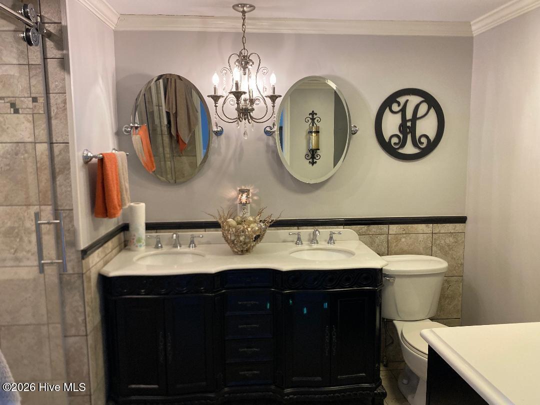 6740 Stantonsburg Road Farmville, NC 27828 - Photo 11 of 21 Master Bath