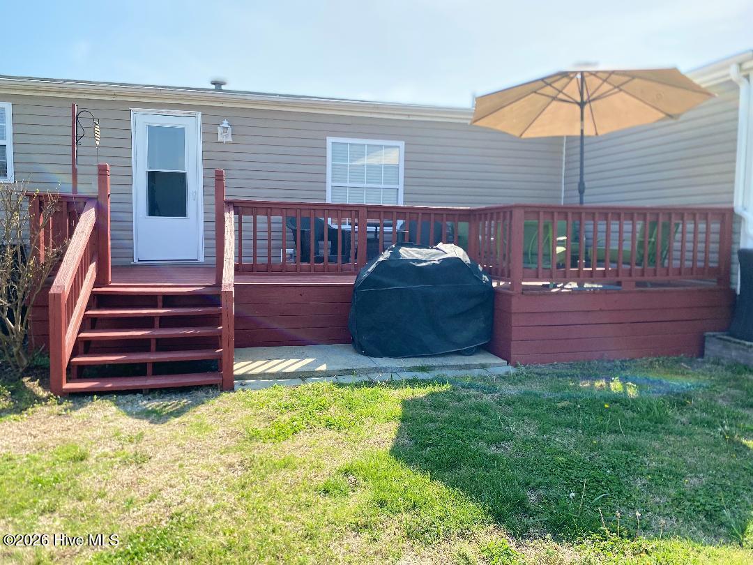 6740 Stantonsburg Road Farmville, NC 27828 - Photo 18 of 21 Back Deck