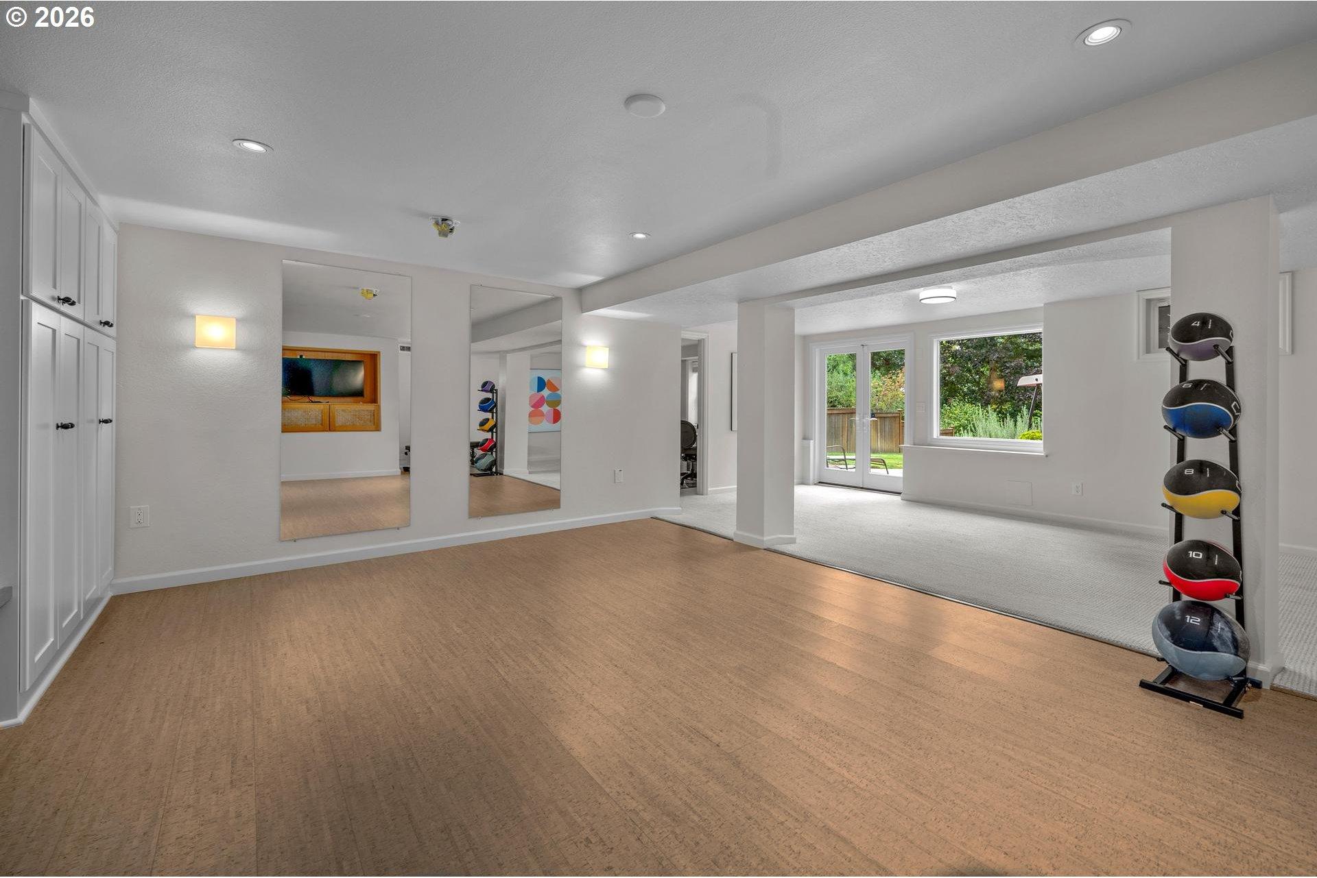 3125 Southwest Ridgewood Avenue Portland, OR 97225 - Photo 32 of 48 Gallery Image 32