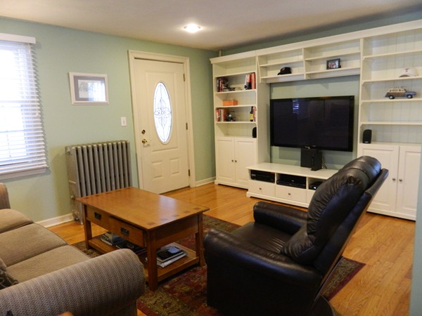 290 Plumtree Road Springfield, MA 01118 - Photo 7 of 26 Gallery Image 7