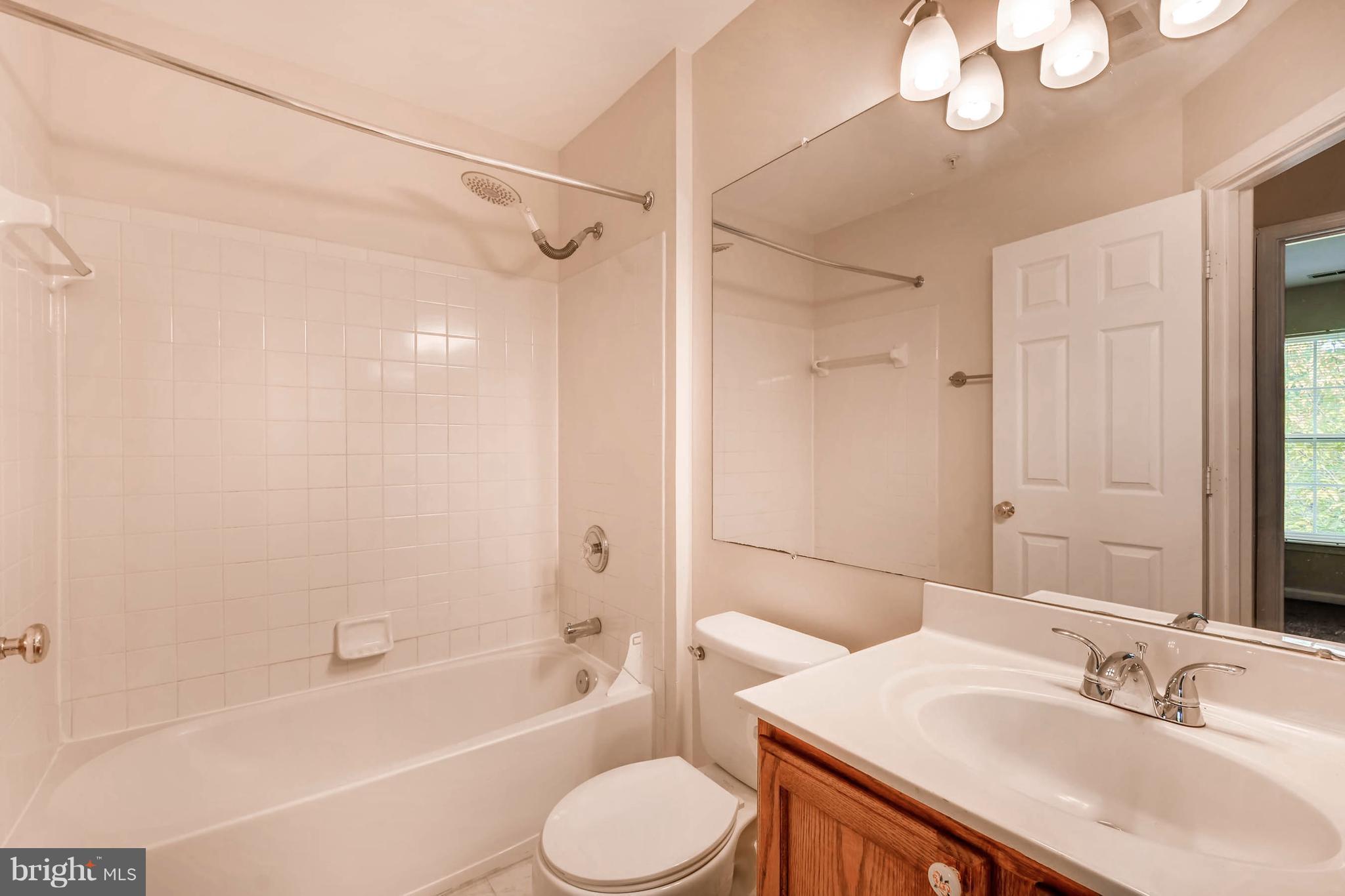4503 Ingham Road Owings Mills, MD 21117 - Photo 16 of 22 Bath