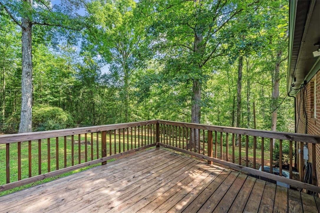 121 State Rd S-37-381 Seneca, SC 29678 - Photo 37 of 41 Gallery Image 37