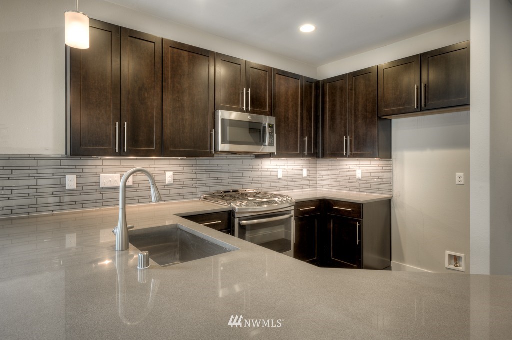 18025 44th Avenue Southeast, Unit LOT18 Bothell, WA 98012 - Photo 3 of 11