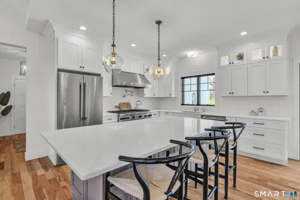 $824,900 | 201 Mountain Street, Ellington, CT 06029