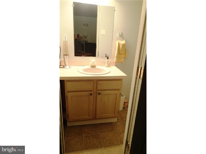 43 Shepherd Road Cherry Hill, NJ 08034 - Photo 16 of 23 Bathroom
