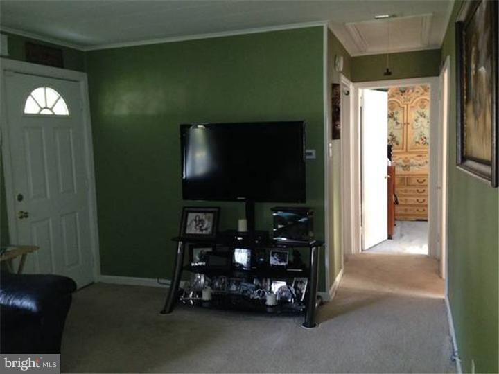 43 Shepherd Road Cherry Hill, NJ 08034 - Photo 3 of 23