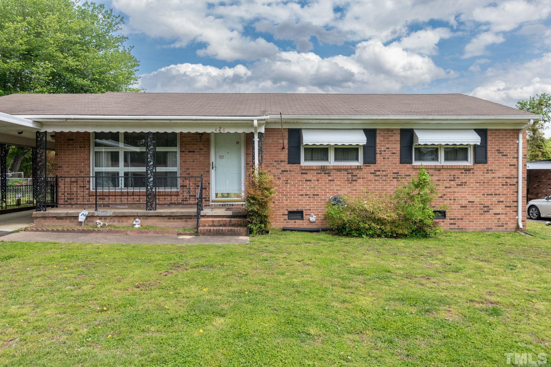 424 Sunnyview Road Henderson, NC 27536 - Photo 1 of 28 Gallery Image 1