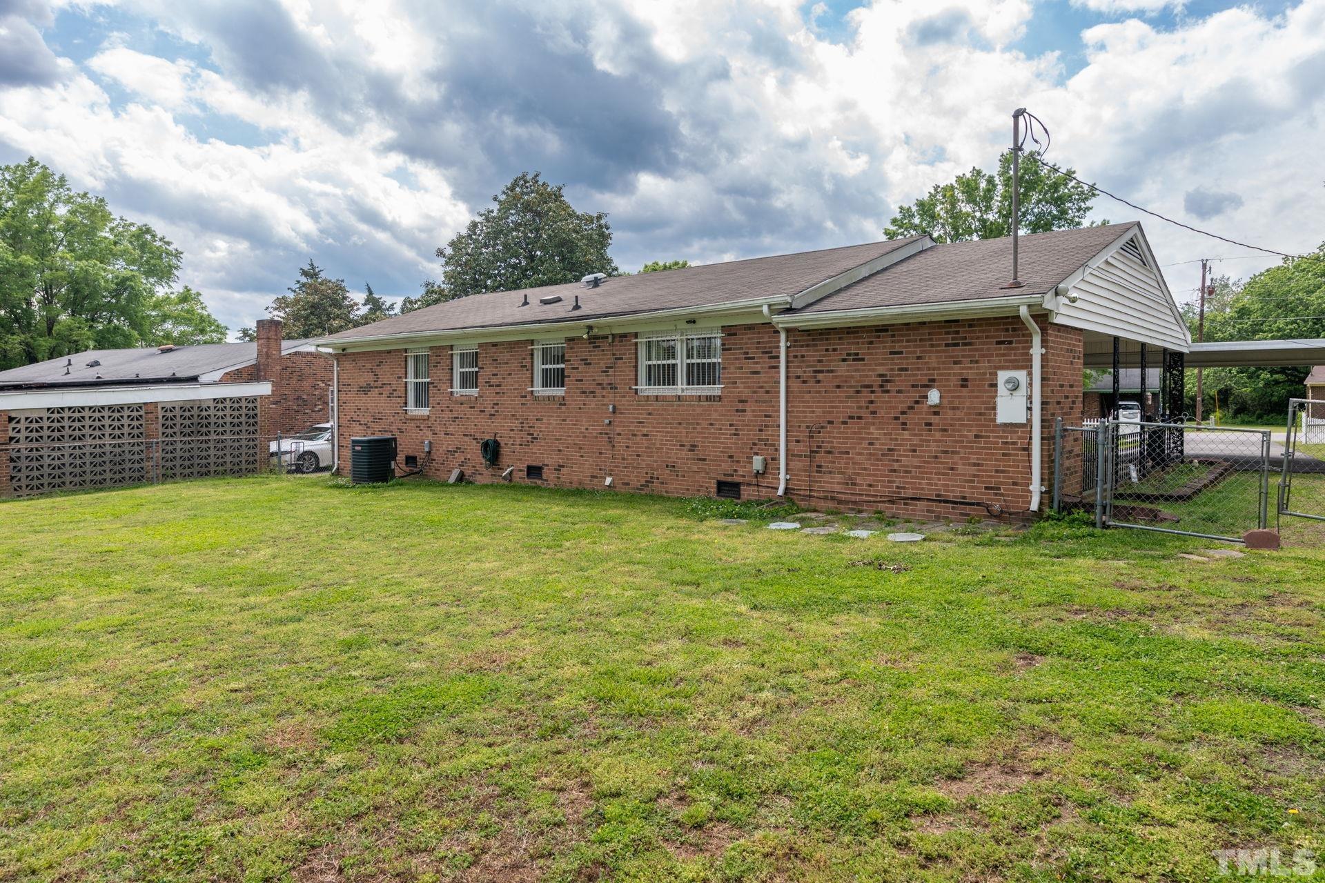 424 Sunnyview Road Henderson, NC 27536 - Photo 27 of 28 Gallery Image 27