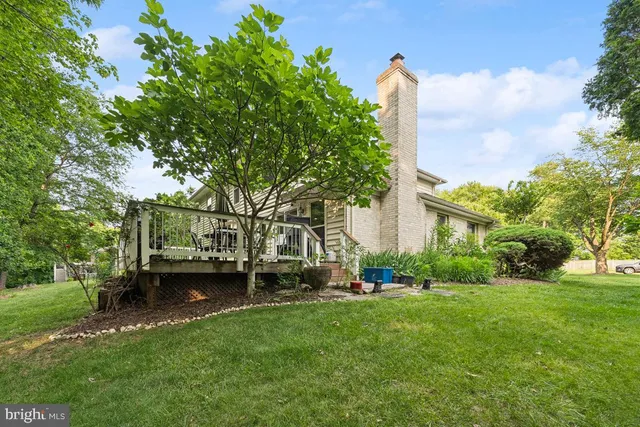 $1,950,000 | 6625 Weatheford Court, McLean, VA 22101