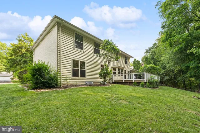 $1,950,000 | 6625 Weatheford Court, McLean, VA 22101