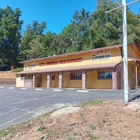 a view of a house with a outdoor space