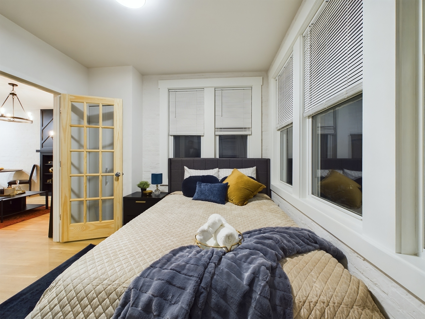 2437 West Walton Street, Unit 3F Chicago, IL 60622 - Photo 12 of 16